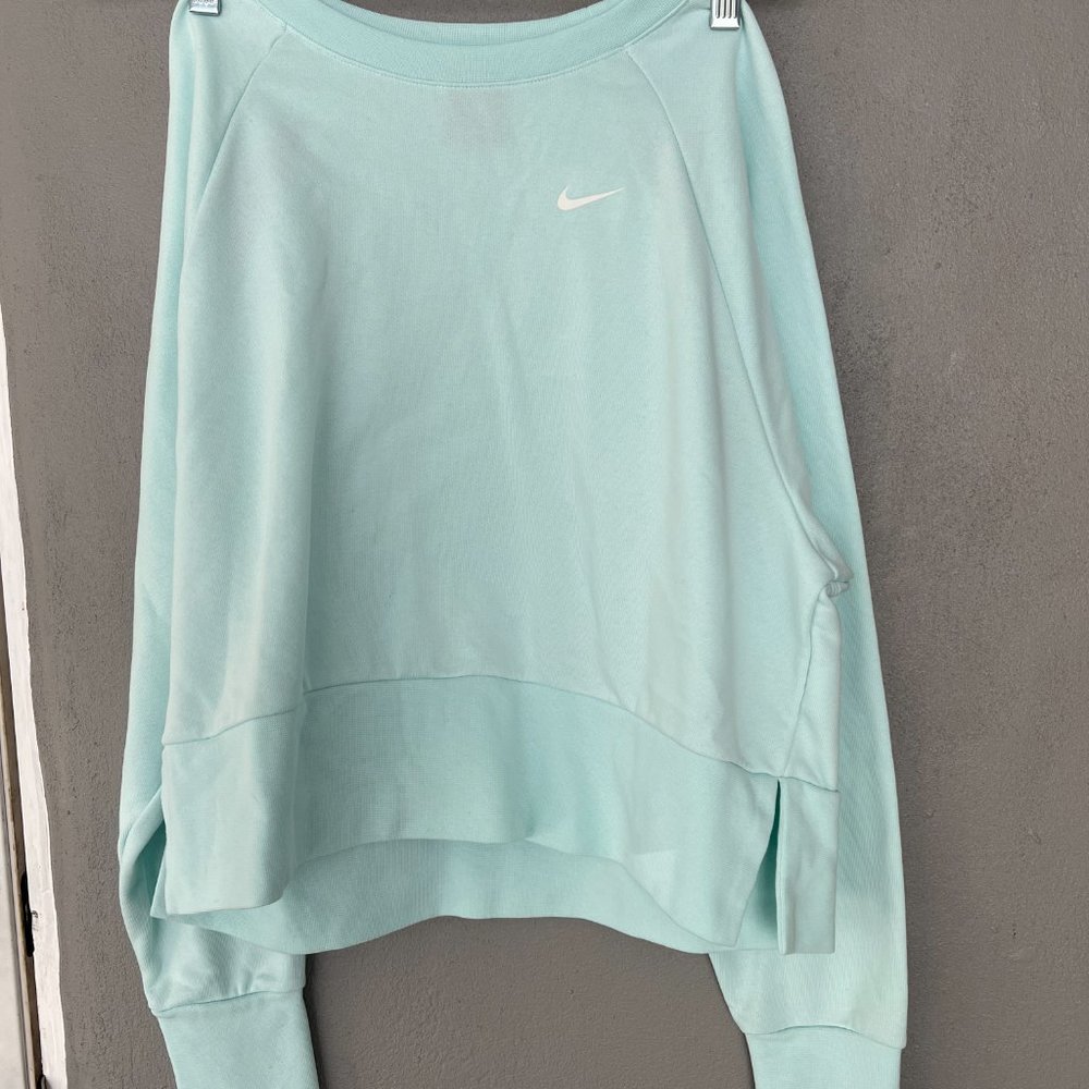 Cropped Nike Dri-Fit Fleece